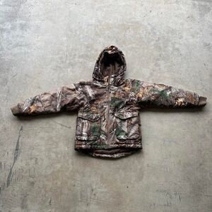 redhead Camo zip up jacket boys size M